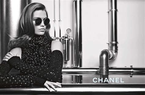 chanel eyewear campaign 2017|FALL.